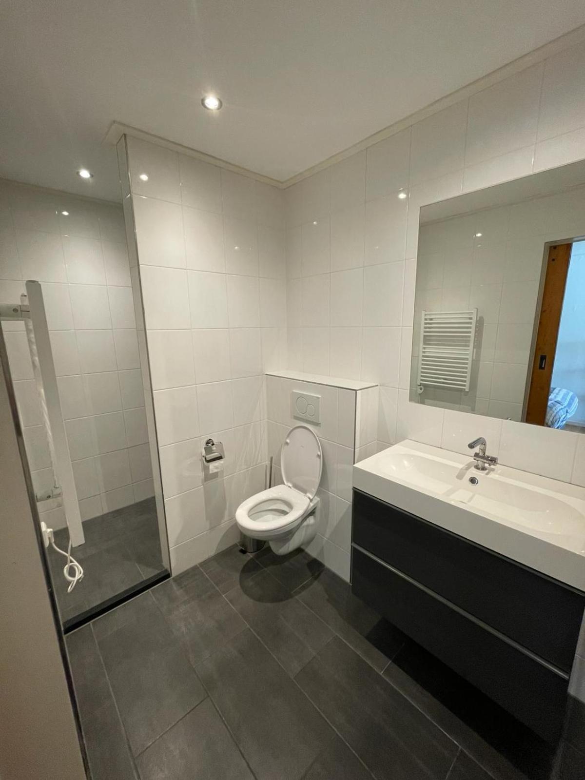 Blossom Barn Lodges Oudewater Esterno foto